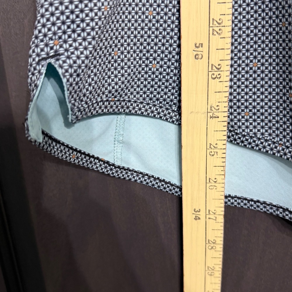 Peter Millar Womens Blue Geometric Sleeveless Quarter Zip Golf Top UPF 50+ Sz M - Picture 3 of 7